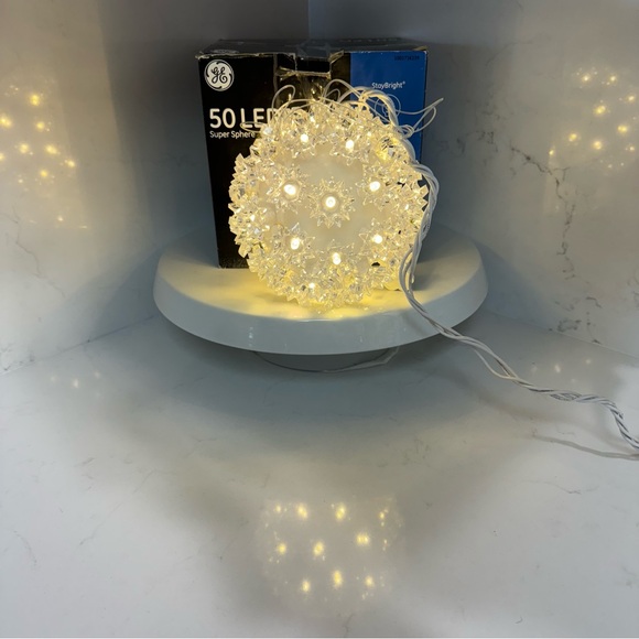 GE 5.5” Hanging Super Sphere Light Display with Twinkling Warm White LED Lights - Picture 8 of 10